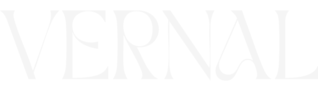 logo vernal tulum white